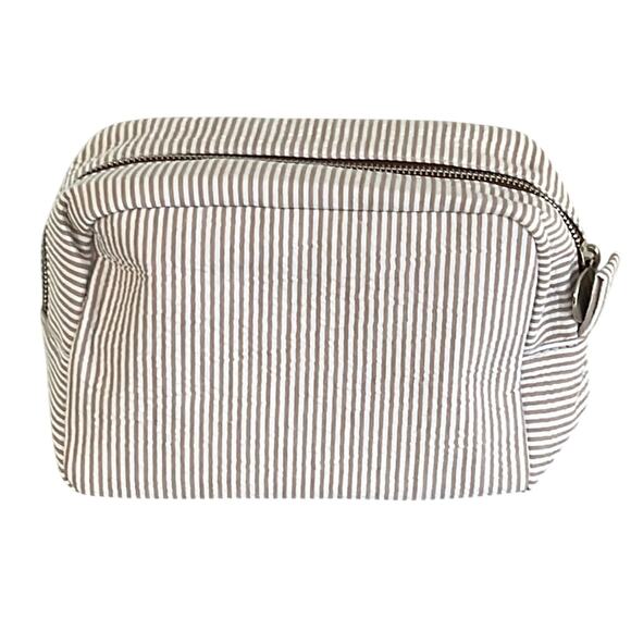 unbranded Handbags - Tan & White Striped Seersucker Travel Cosmetic Bag Zipper Closure